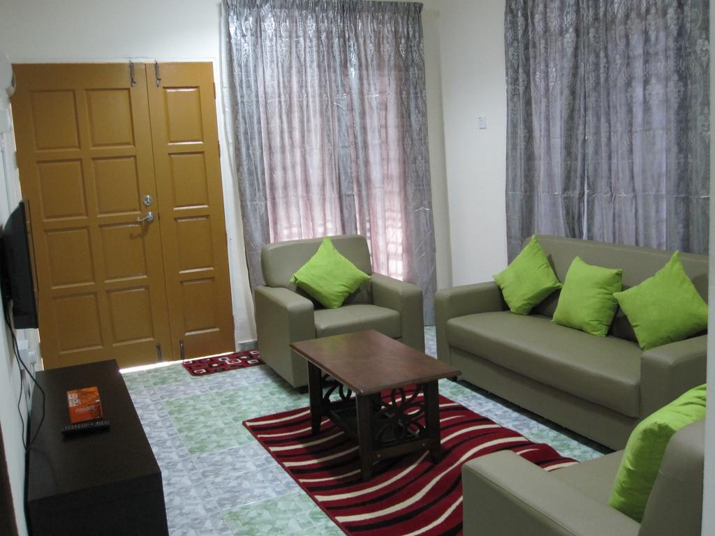 Al-Kahfi Homestay Dungun Zimmer foto